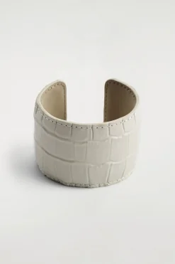 CROC-EFFECT LEATHER CUFF