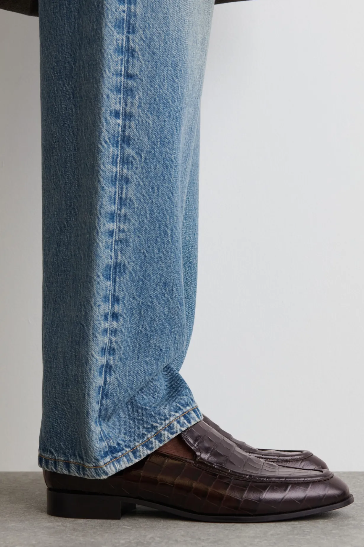 CROC-EFFECT LEATHER LOAFERS