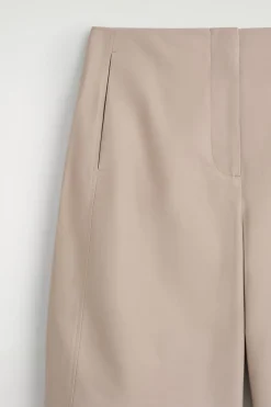 CROPPED BARREL-LEG COTTON PANTS
