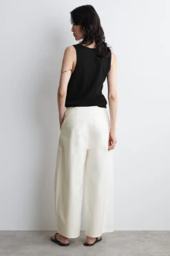 CROPPED BARREL-LEG COTTON PANTS