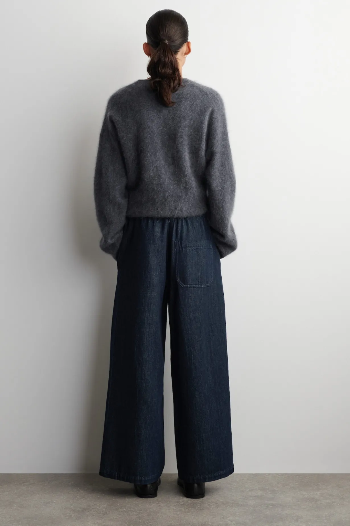 CROPPED DENIM WIDE-LEG PANTS