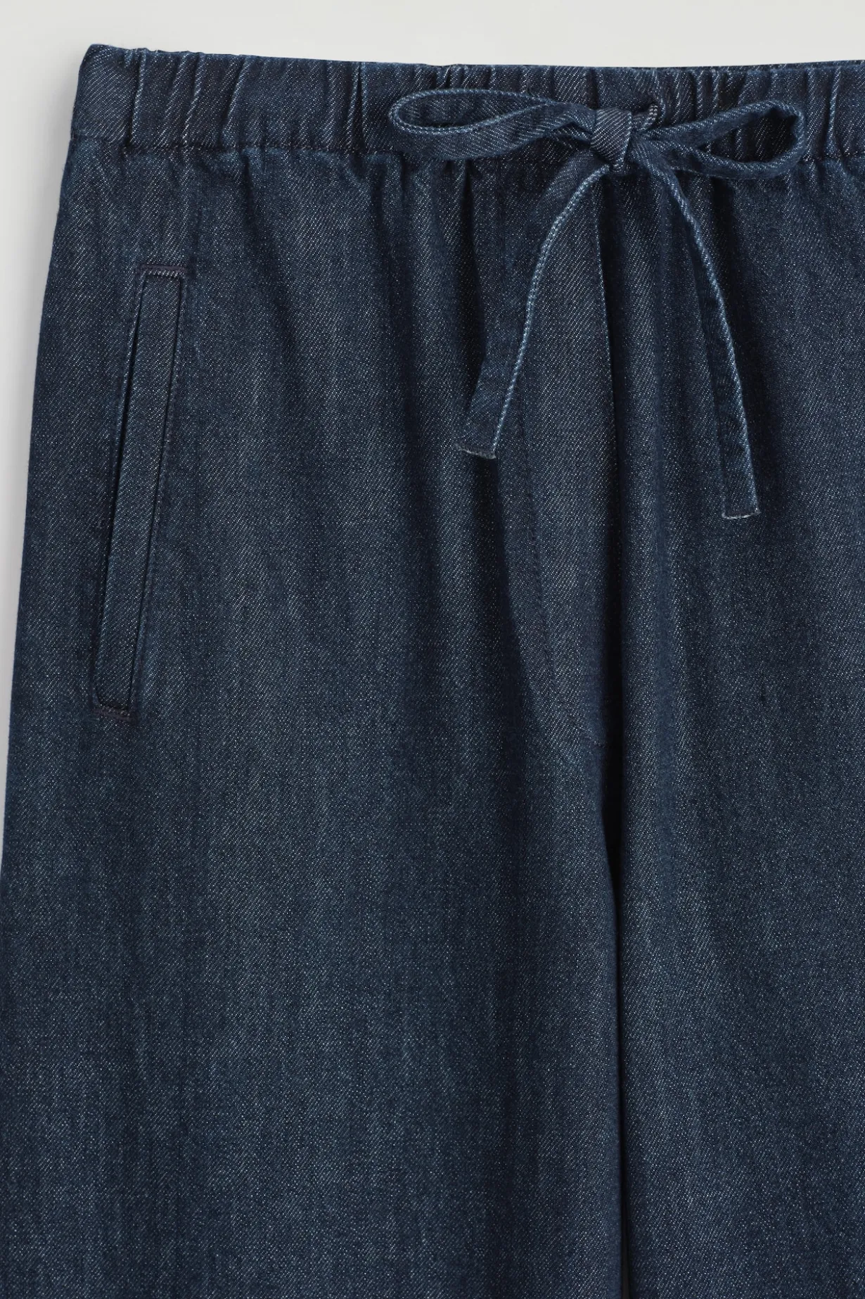 CROPPED DENIM WIDE-LEG PANTS