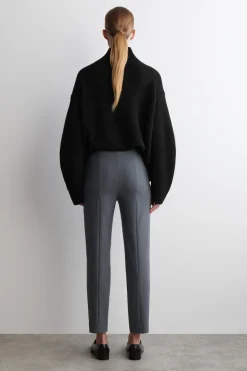 CROPPED SLIM-LEG PANTS