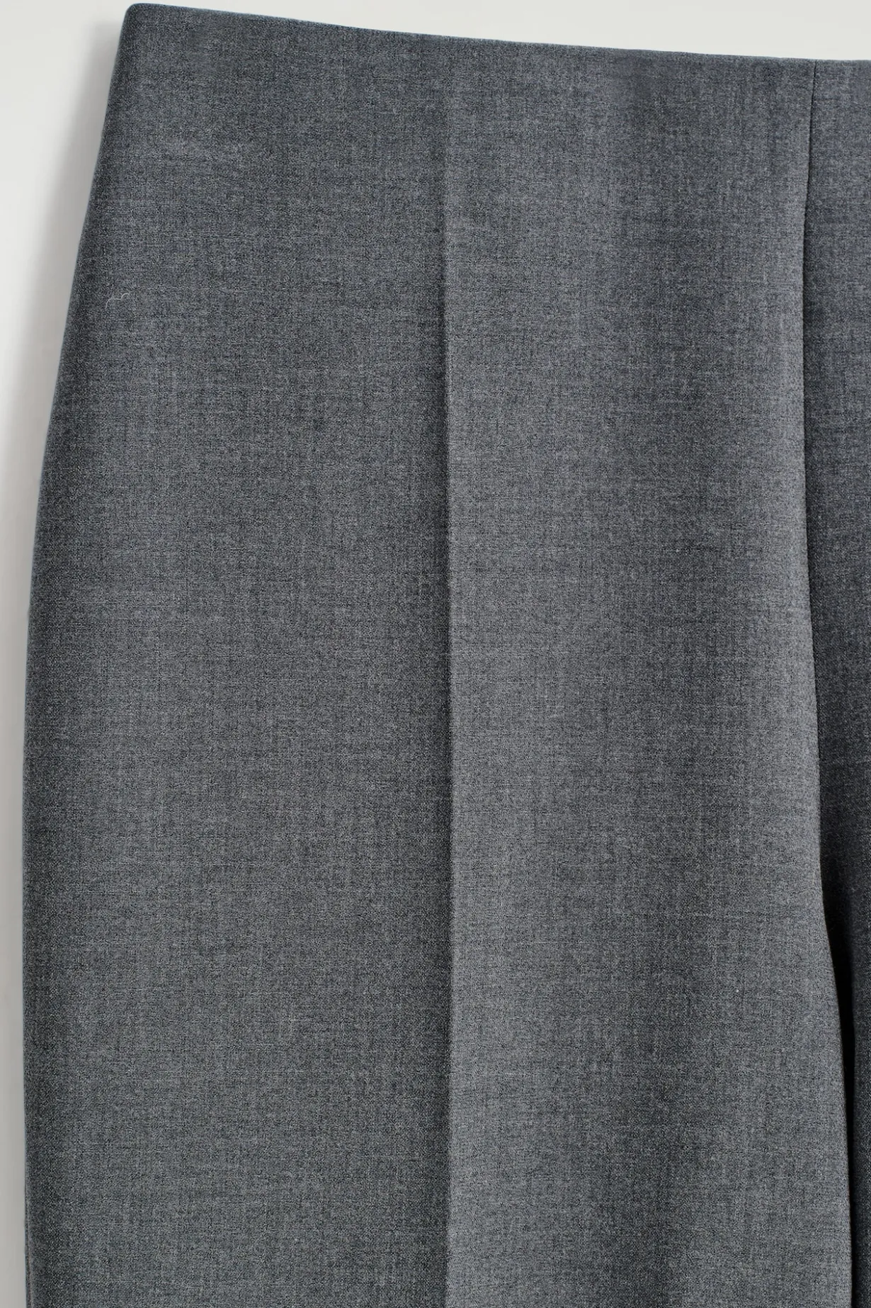 CROPPED SLIM-LEG PANTS