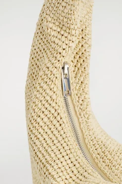 CURVED SHOULDER BAG - STRAW