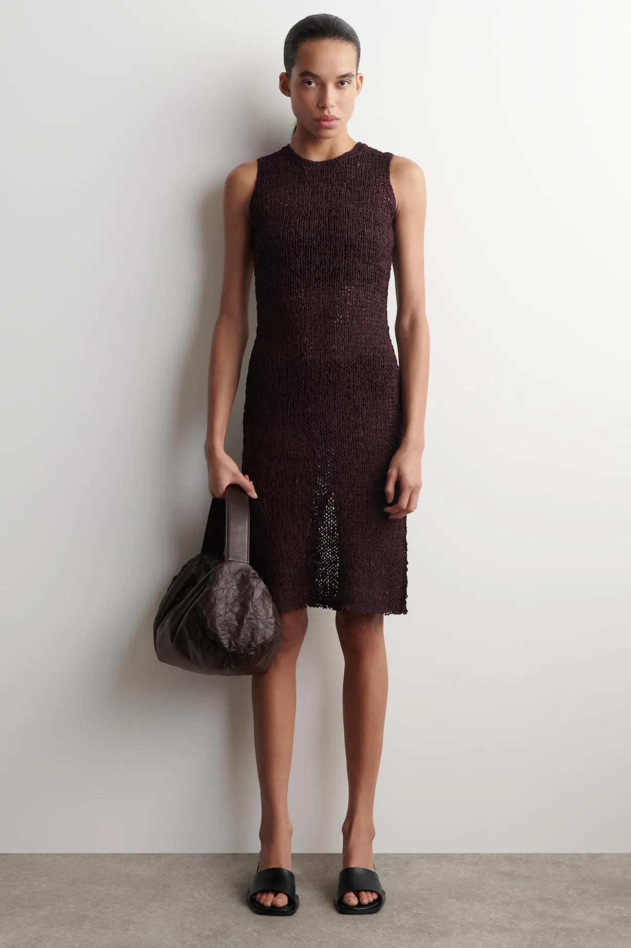 CYLINDER CLUTCH BAG - TEXTURED-LEATHER