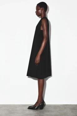 DOUBLE-FACED MERINO WOOL DRESS
