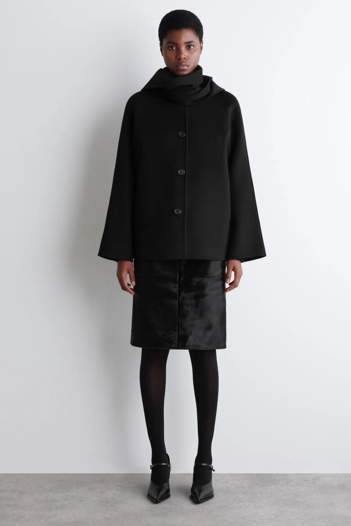 DOUBLE-FACED WOOL SCARF SHORT JACKET