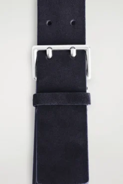 DOUBLE-PRONG SUEDE BELT