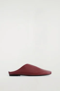 DRAPED LEATHER MULES