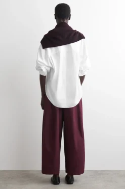 ELASTICATED BARREL-LEG PANTS