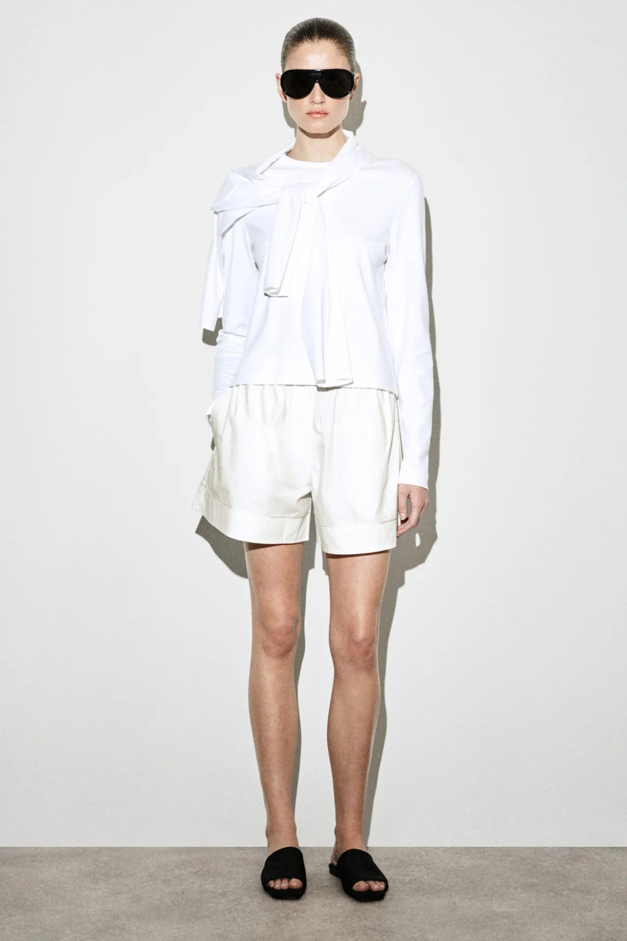 ELASTICATED GROSGRAIN-DETAIL COTTON SHORTS