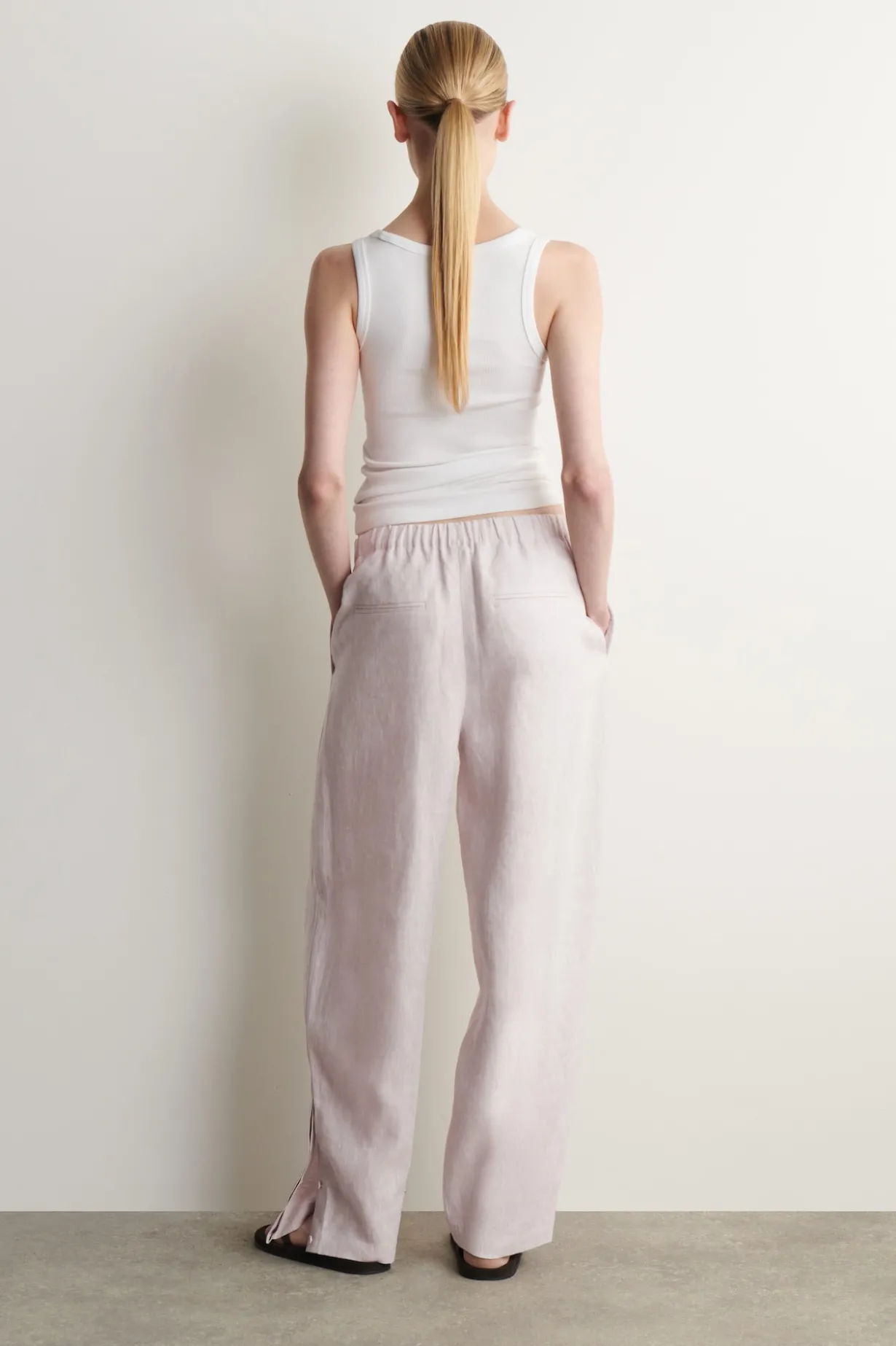 ELASTICATED LINEN BARREL-LEG PANTS