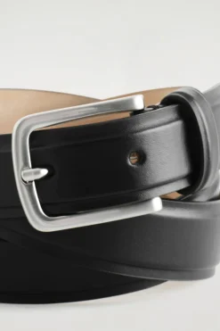 EMBOSSED LEATHER BELT
