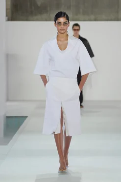 EXAGGERATED MOCK-NECK TOP