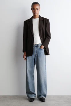 FACADE STRAIGHT-LEG JEANS