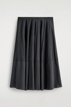 FLUID CIRCLE-CUT MIDI SKIRT