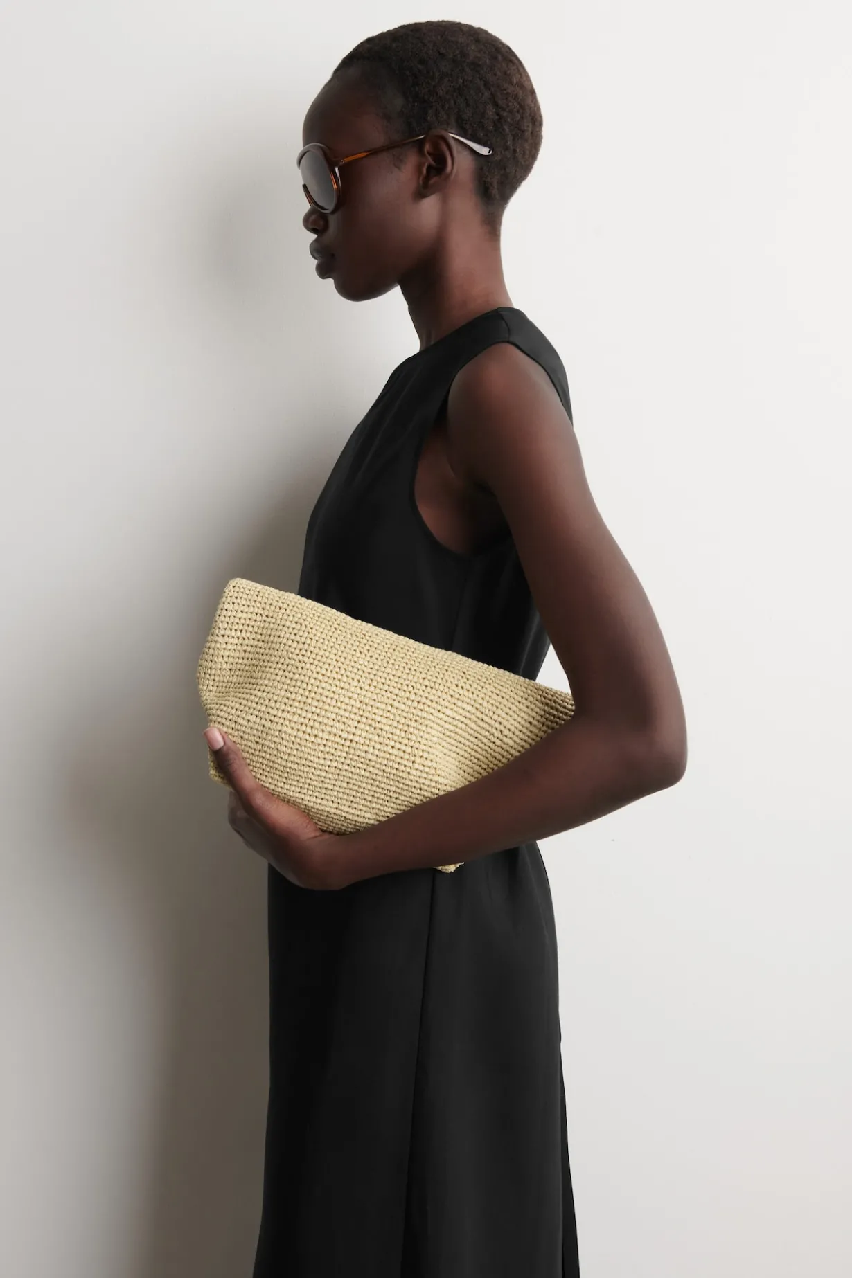 FOLDED CLUTCH BAG - STRAW