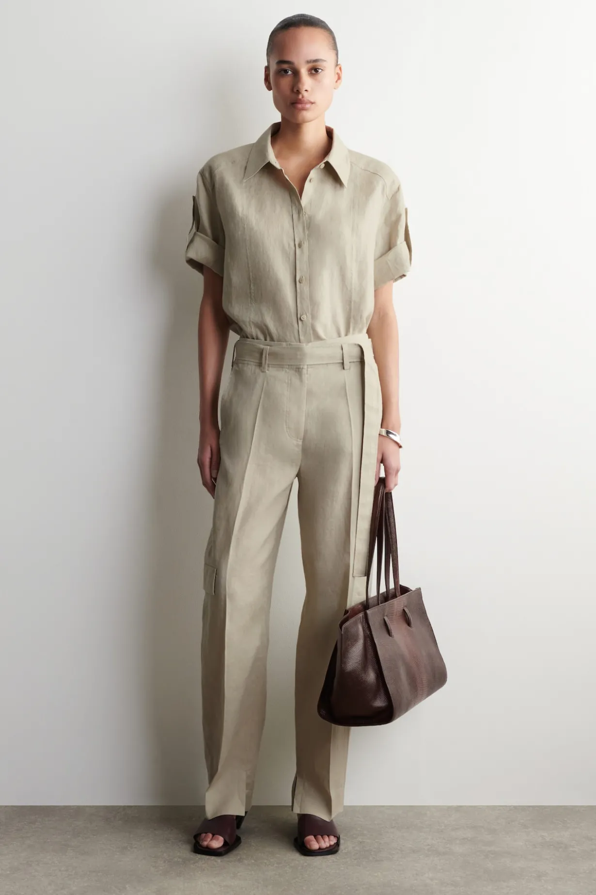 FOLDED-SLEEVE LINEN SHIRT