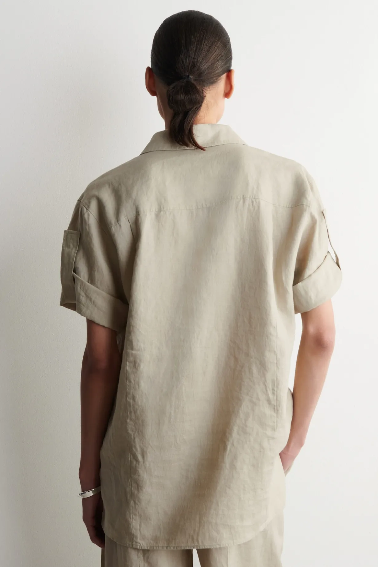 FOLDED-SLEEVE LINEN SHIRT
