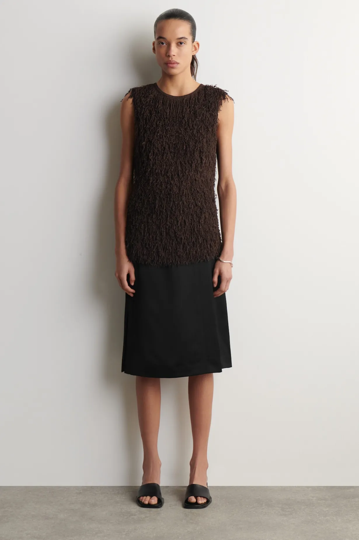 FRINGED KNITTED TOP