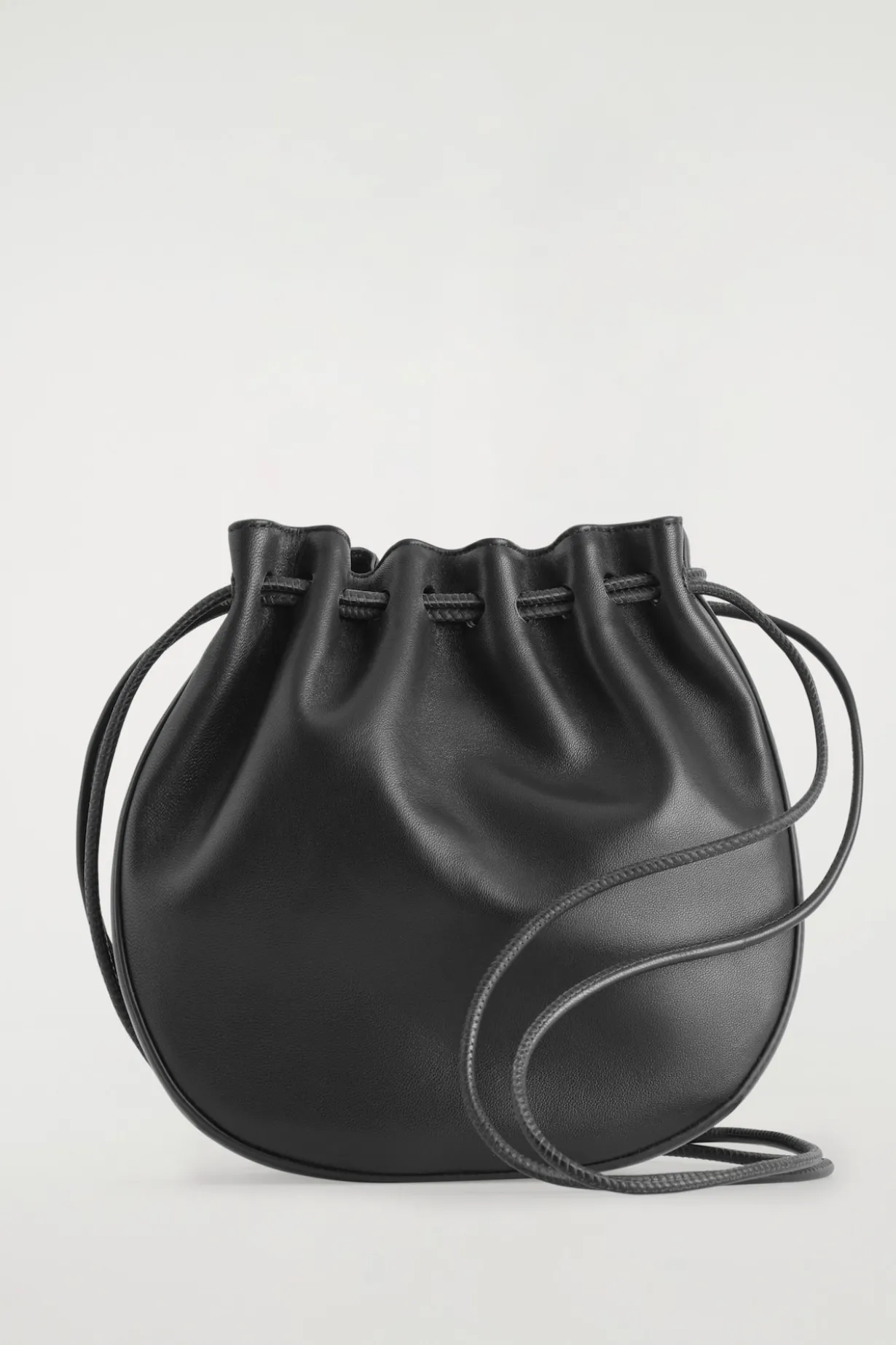 GATHERED POUCH BAG - LEATHER