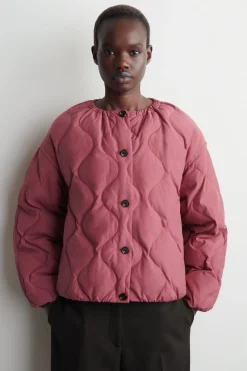 GATHERED QUILTED DOWN JACKET