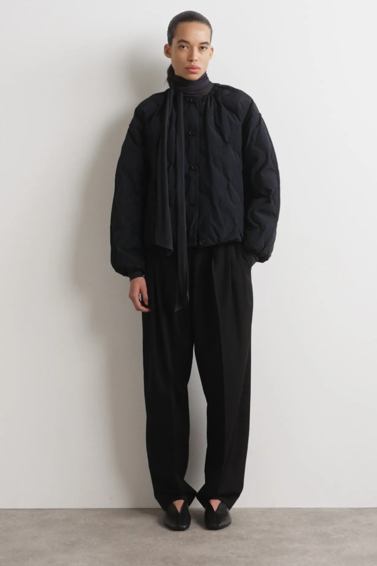 GATHERED QUILTED DOWN JACKET