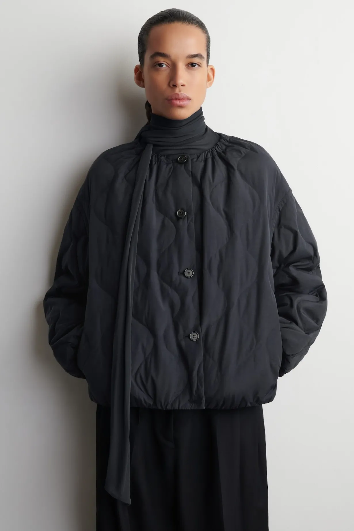 GATHERED QUILTED DOWN JACKET