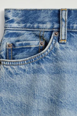 HIGH-RISE DENIM SHORTS
