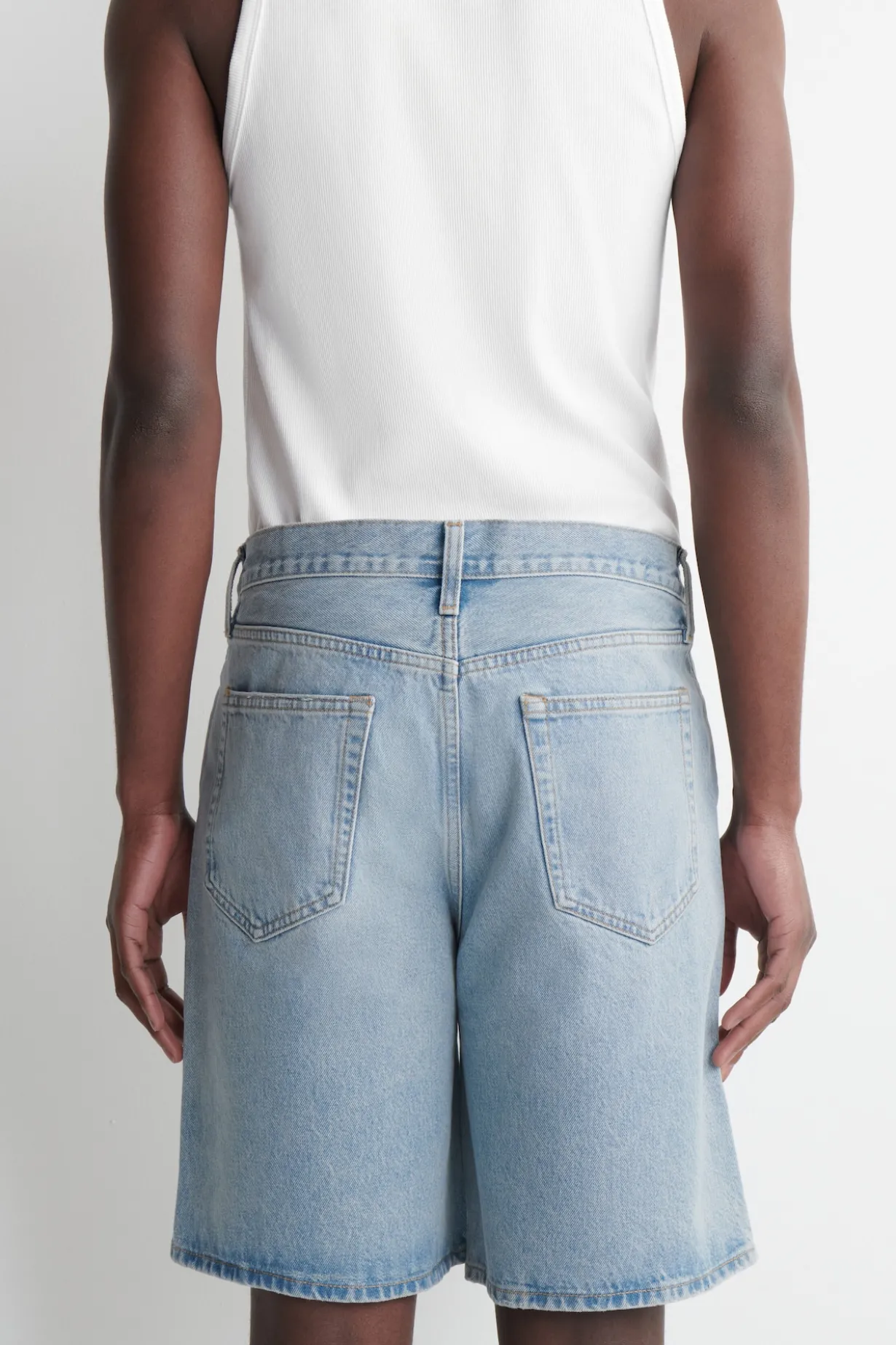 KNEE-LENGTH DENIM SHORTS