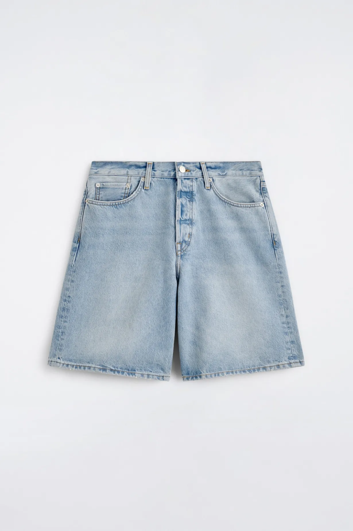 KNEE-LENGTH DENIM SHORTS