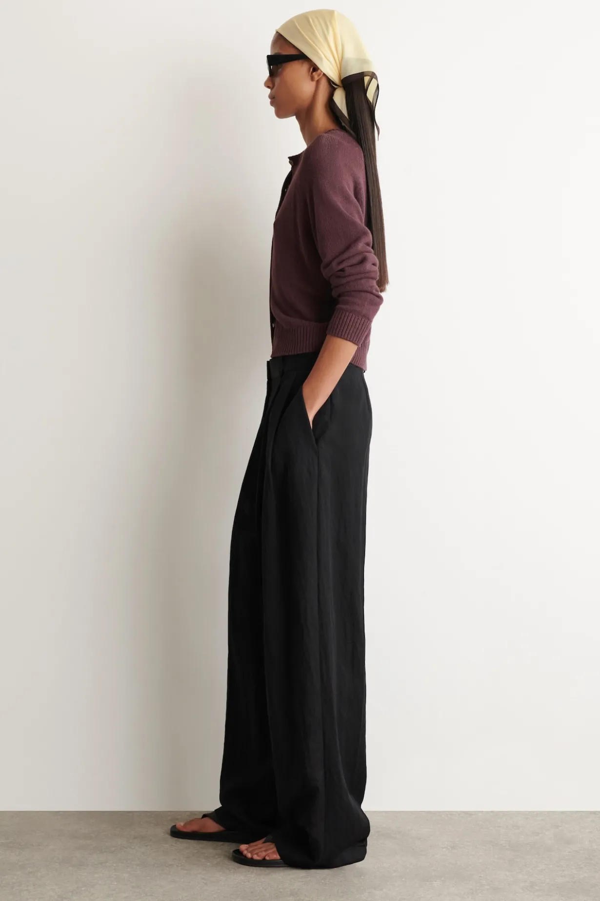 KNITTED LINEN CARDIGAN