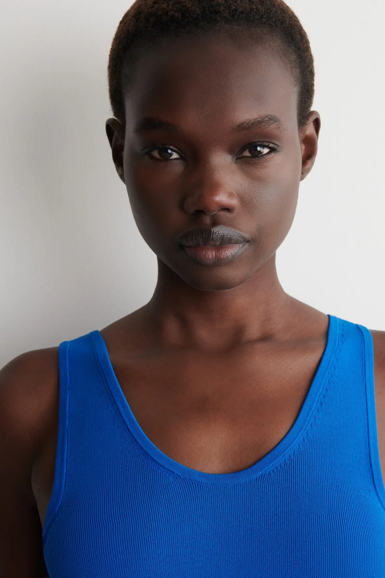 KNITTED SCOOP-NECK TANK TOP