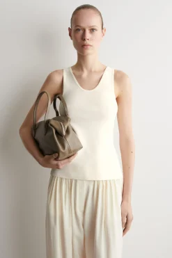 KNITTED SCOOP-NECK TANK TOP