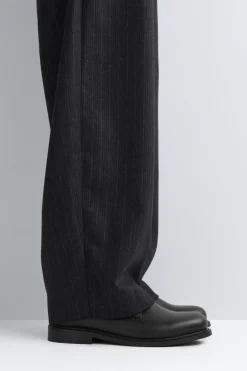 LEATHER DERBY SHOES