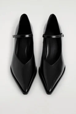 LEATHER HEELED MARY JANE SHOES