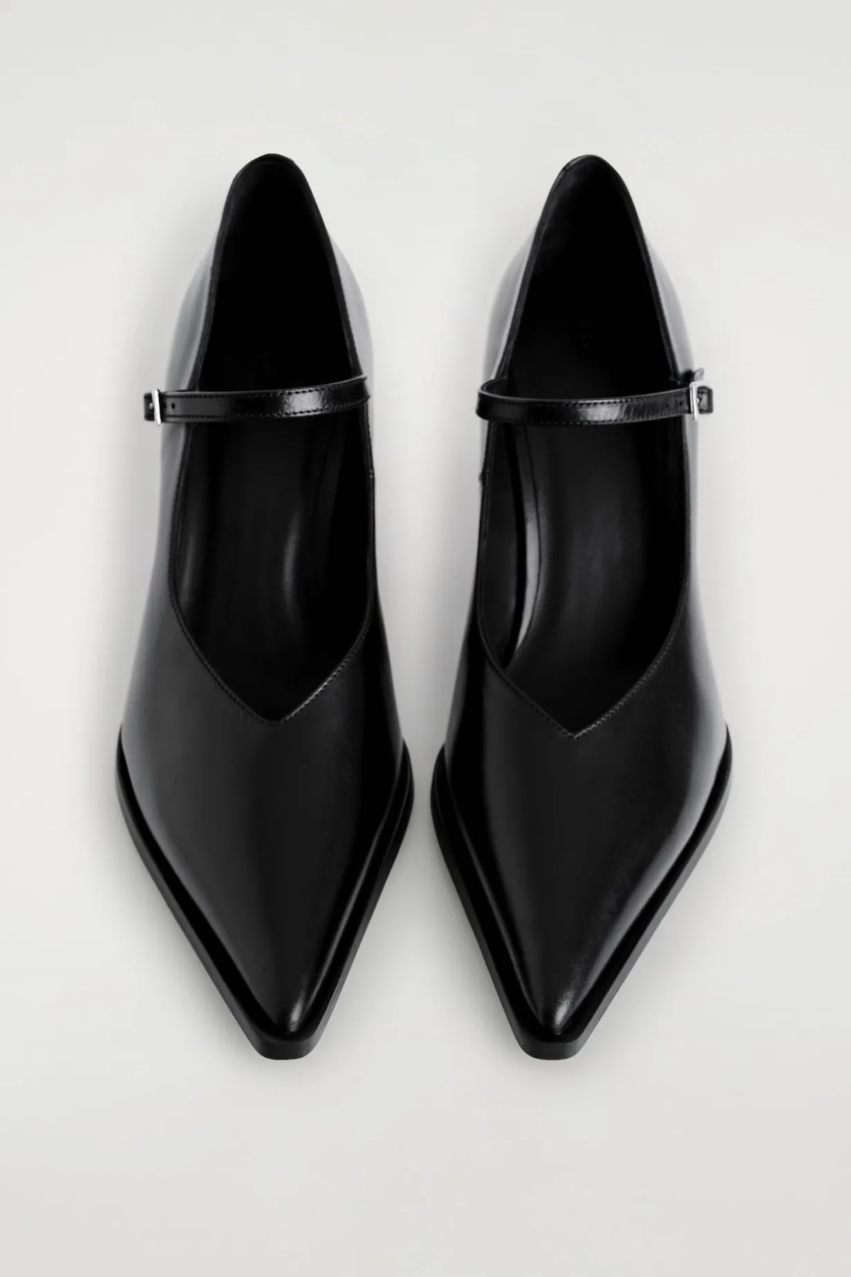 LEATHER HEELED MARY JANE SHOES