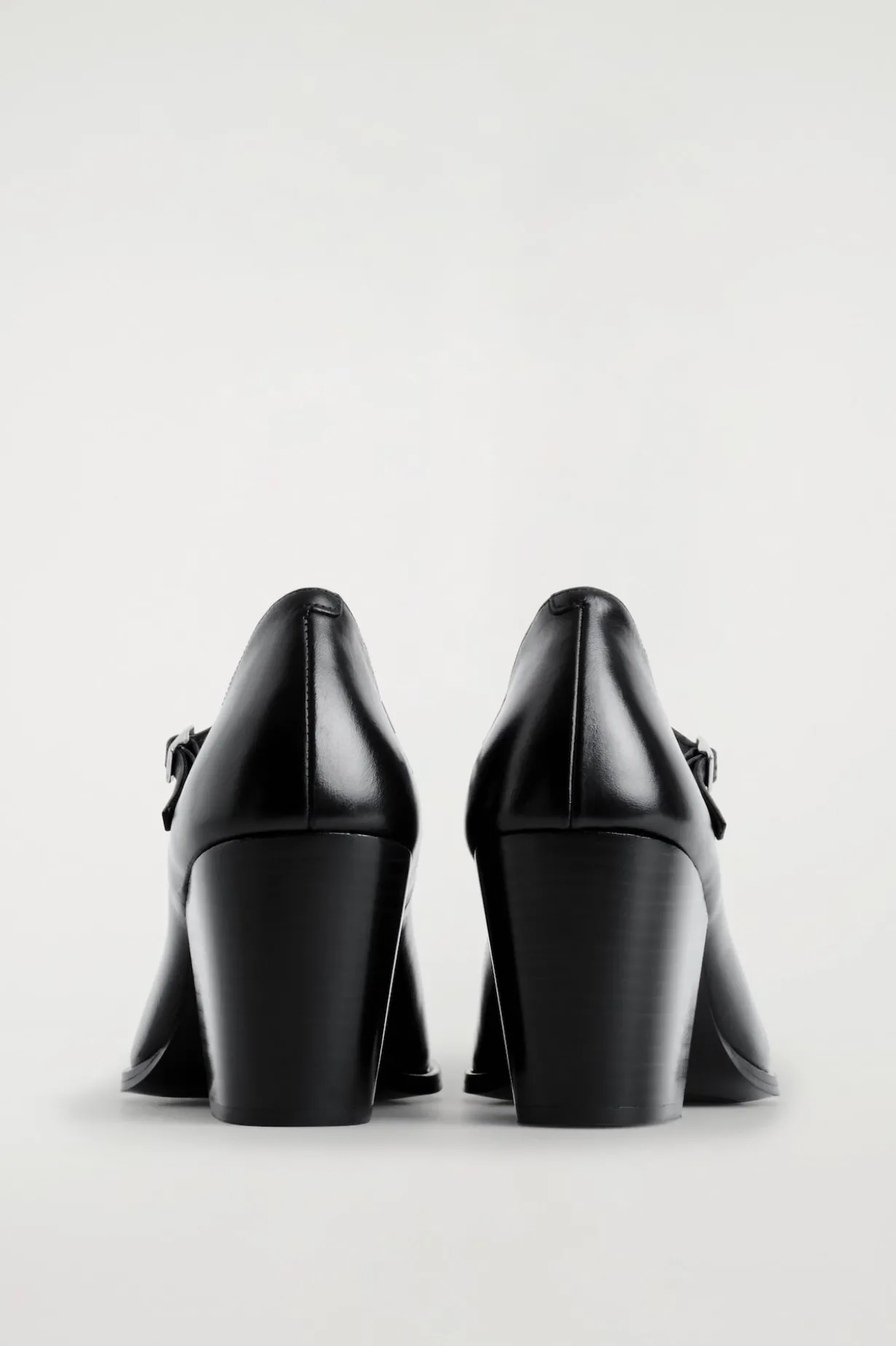 LEATHER HEELED MARY JANE SHOES