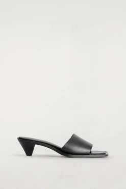 LEATHER KITTEN-HEEL MULES