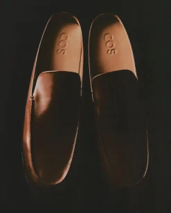 LEATHER MULE LOAFERS