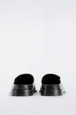 LEATHER MULE LOAFERS