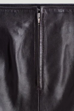 LEATHER PENCIL SKIRT