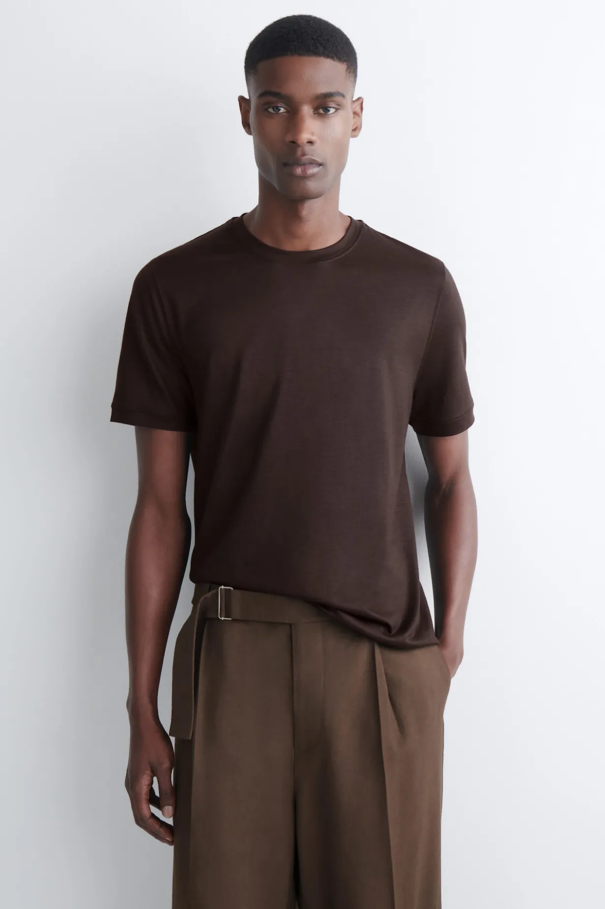 LIGHTWEIGHT WOOL T-SHIRT