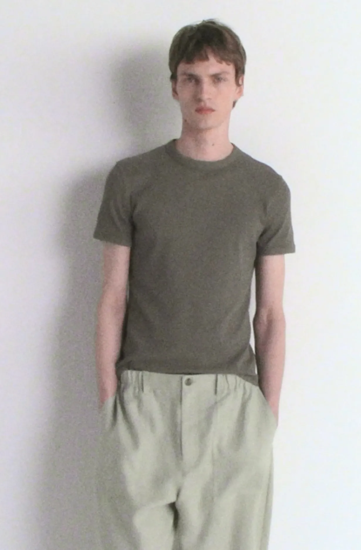 LINEN RELAXED-FIT BARREL-LEG TROUSERS