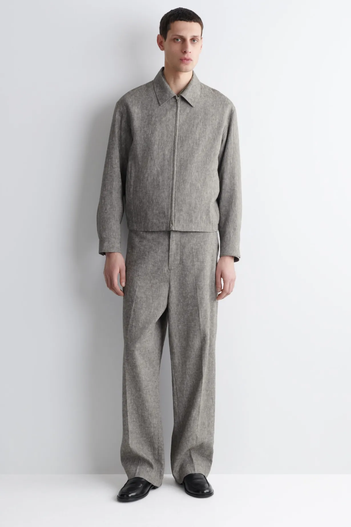 LINEN RELAXED-FIT STRAIGHT-LEG PANTS