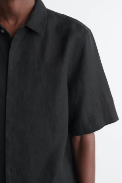LINEN SHORT-SLEEVED SHIRT