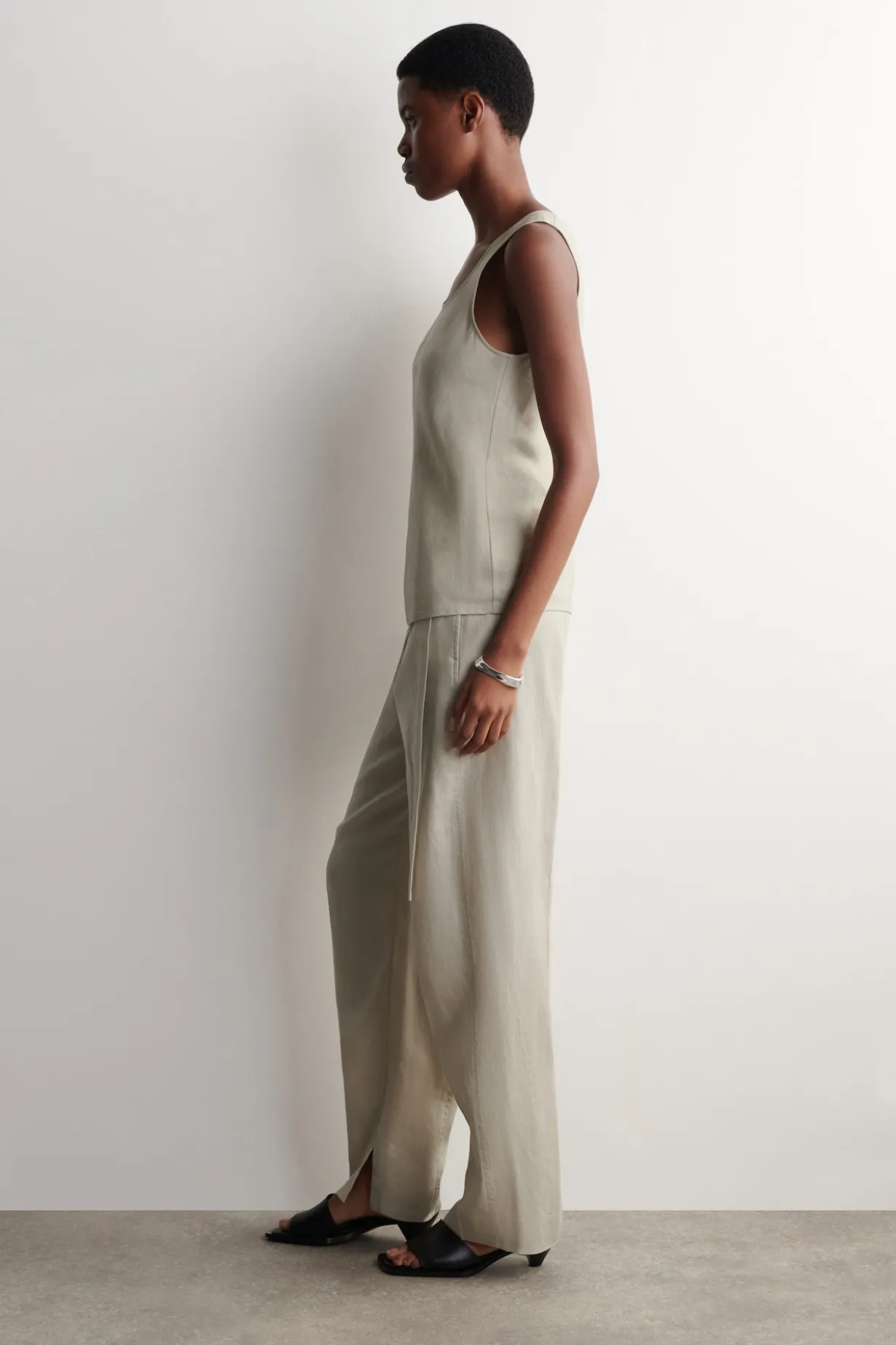 LINEN TANK TOP