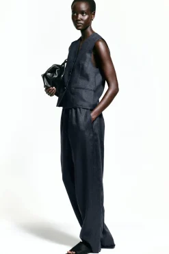LINEN VEST
