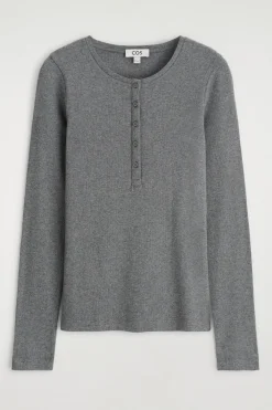 LONG-SLEEVED HENLEY TOP